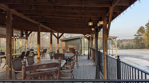 BoonDocks BBQ & Restaurant